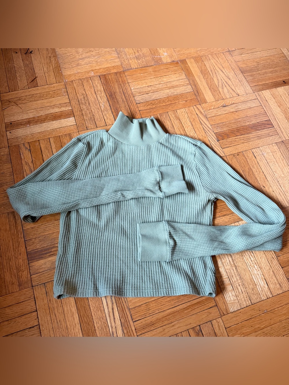 Ribbed Waffle Mock Neck LongSleeve in Sage Green